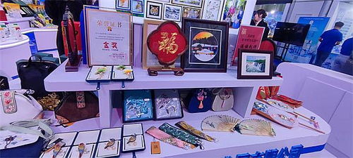 重質量 謀創新 尋機遇 黑龍江消費品亮出高水平文化用品